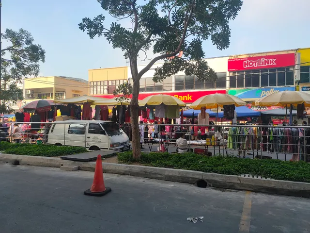 Pasar Pagi • Taman OUG