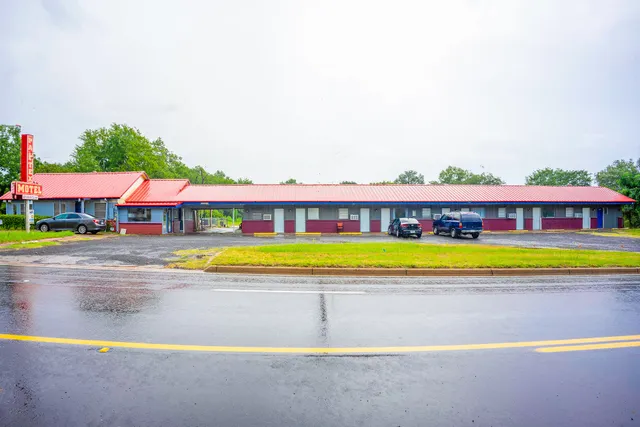 Budget Inn By OYO Palestine TX Hwy 79