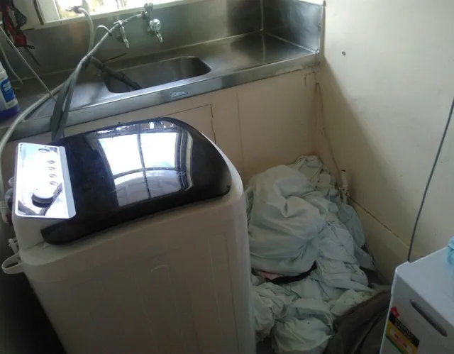 Auckland City Finger