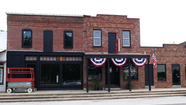 Ole Town Bar & Grill