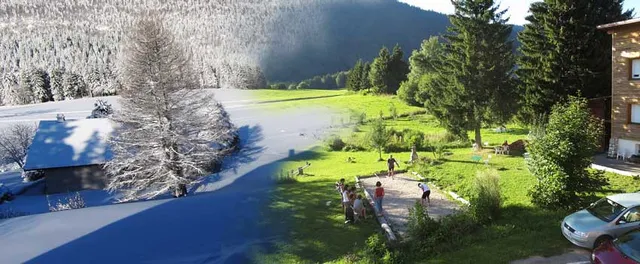 Gites du Chalet, 6 gites de 2 à 15 pers.