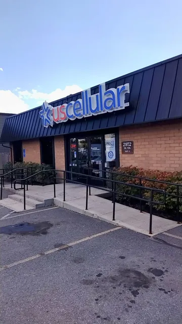 Authorized Retailer UScellular & T-Mobile