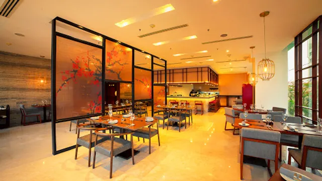Kuro - The Asian Bistro, Renaissance Ahmedabad
