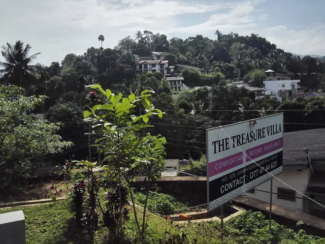 TREASURE VILLA.