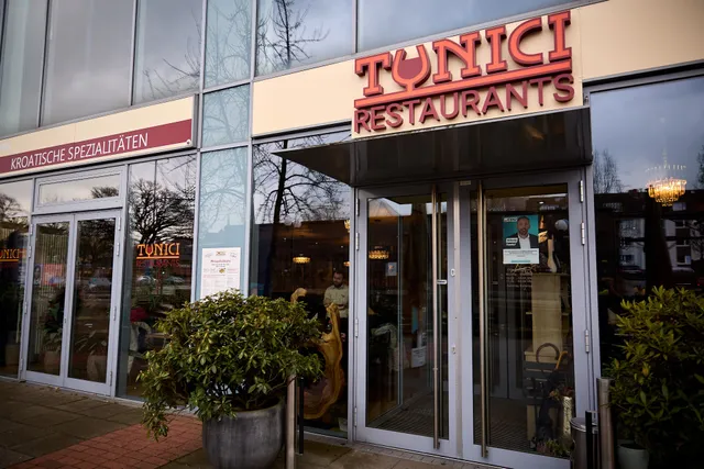 Tunici Restaurants Wandsbek