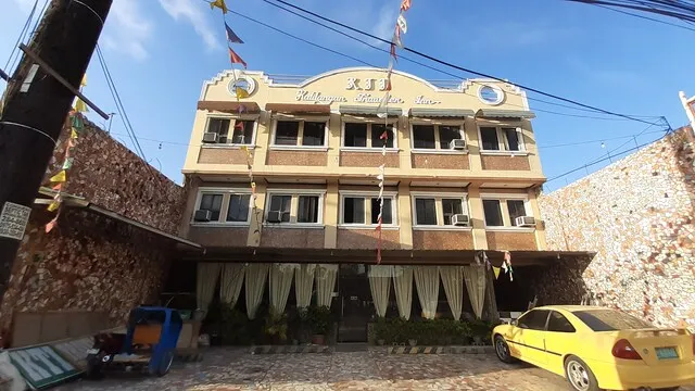 OYO 572 Kti Traveller's Inn