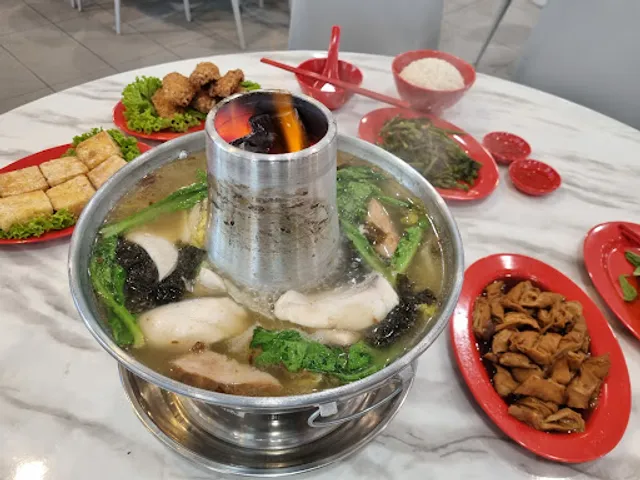 Nan Hua Chang (Ah Chew) Fish Head Steamboat