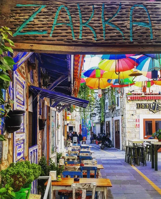 Zakka Cafe & Restaurant