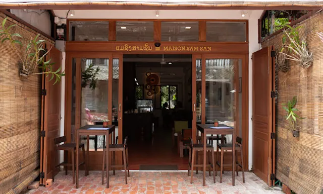 Maison Sam San