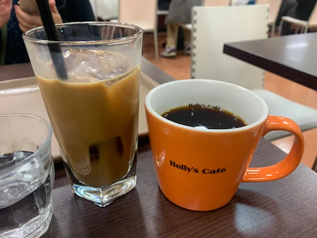 Holly’s Café - Jumbo Square Katano