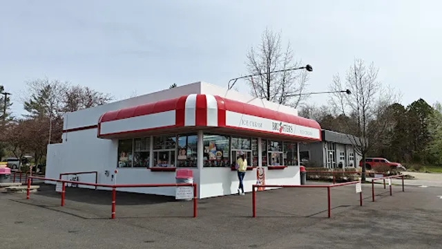 Bruster's Real Ice Cream