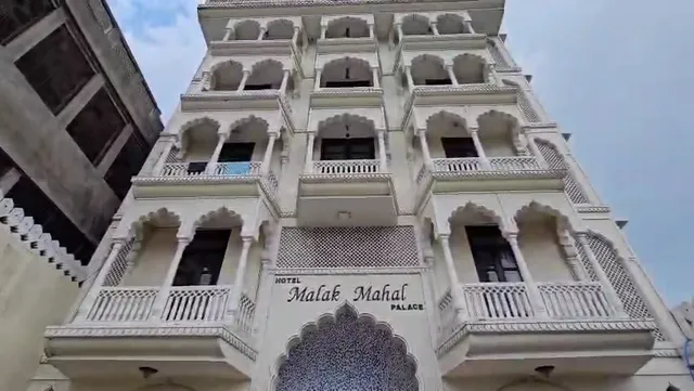 Hotel Malak Mahal