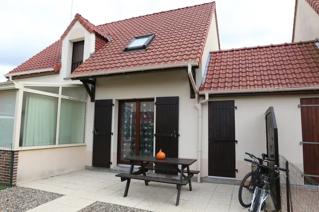 House in Bay Foreshore