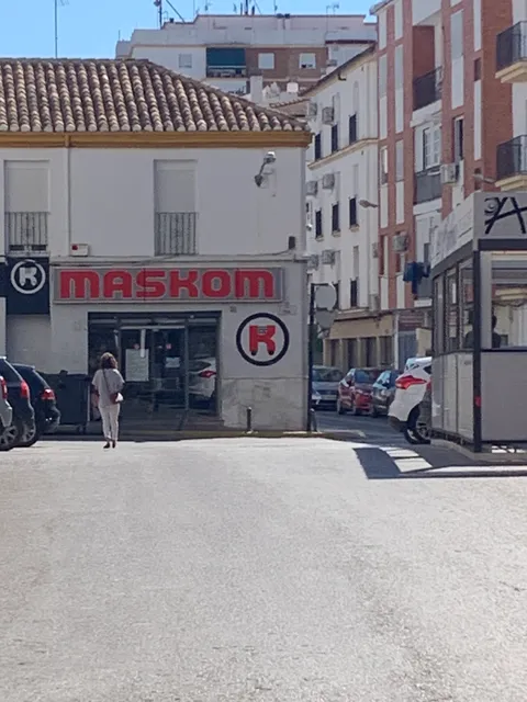 MASKOM SUPERMERCADOS