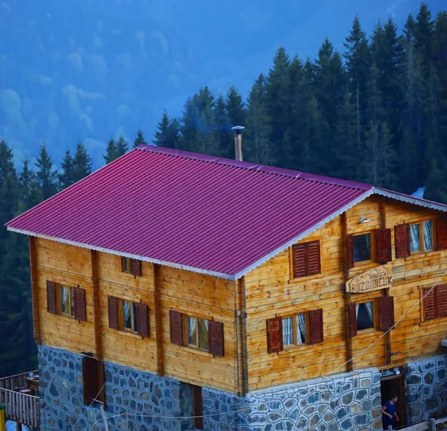 HOZBONCUK MOUNTAIN HOUSE