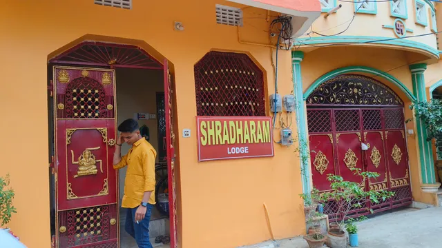 Shradharam Lodge ଶ୍ରଦ୍ଧାରାମ ଲଜ୍