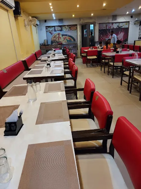 Honest Fast Food and Restaurant