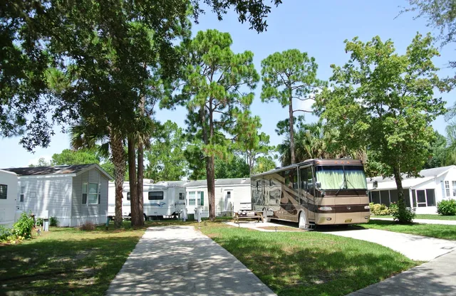 Encore Sunshine Travel