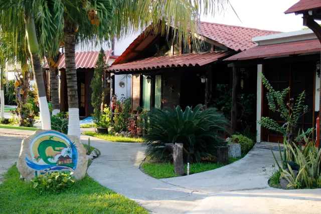 Hotel Iguana Cabañas