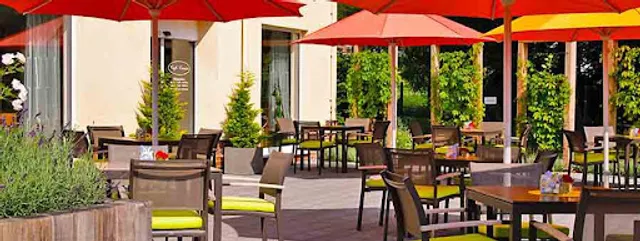 Café Louise & Adventuregolf Frohnau