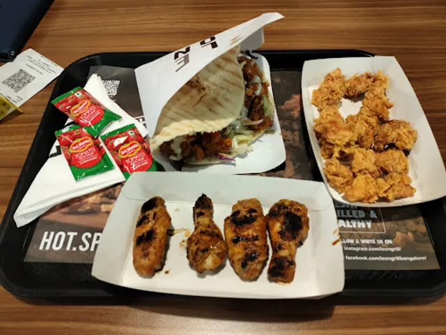 Leon's Burgers & Wings BTM Layout