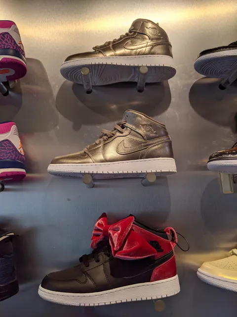 Magic Sneaker of Newark