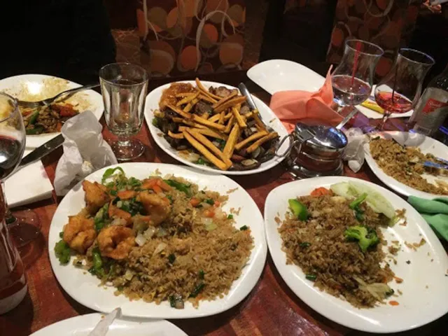 Hibiscus Restaurant & Lounge ll