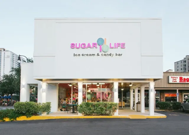 Sugar Life Ice Cream And Candy Bar