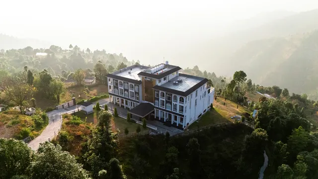 Amaya Resort Kanatal