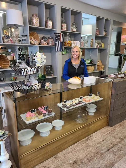 Bowcutt's Floral & Gift