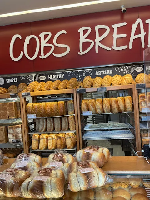 COBS Bread