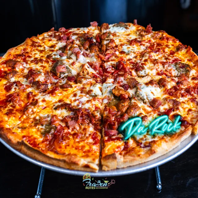 Frozen Notes Pizza & Karaoke Bar