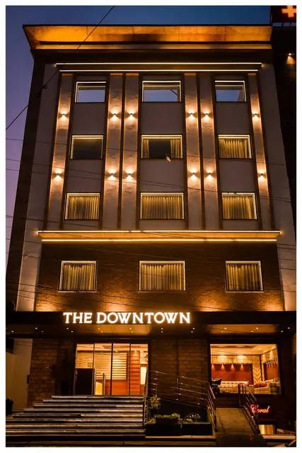 Hotel The DownTown