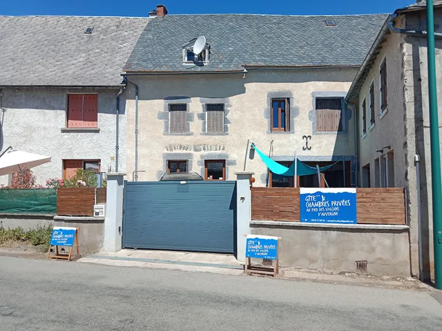 Gîte au pied des volcans d'auvergne Aydat