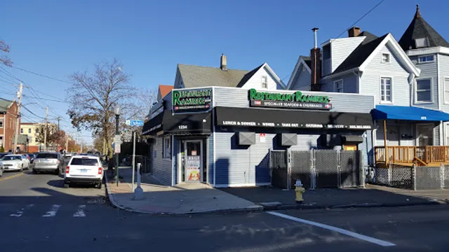 Esquina Latina Restaurant