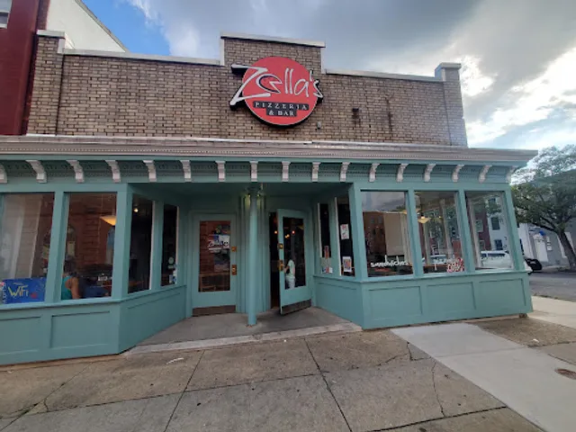 Zella's Pizzeria