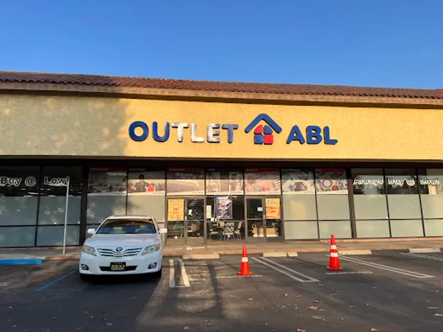 OUTLET ABL