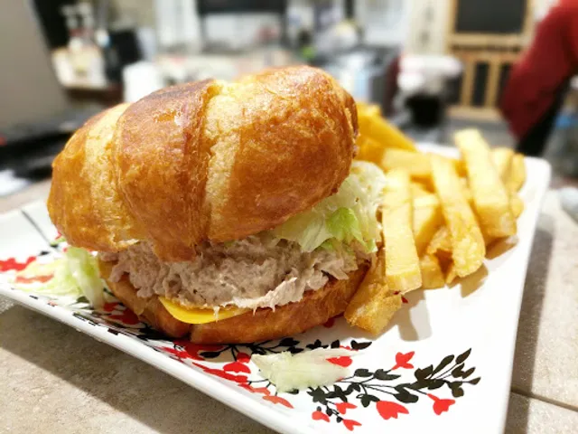 El Nuevo Amanecer Restaurant