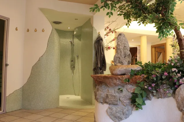 Hotel Garni Alpenhof Lermoos - Ihre Frühstückspension in Lermoos