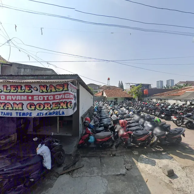 Waroeng Betawie Sayur Asem Hj Mayani