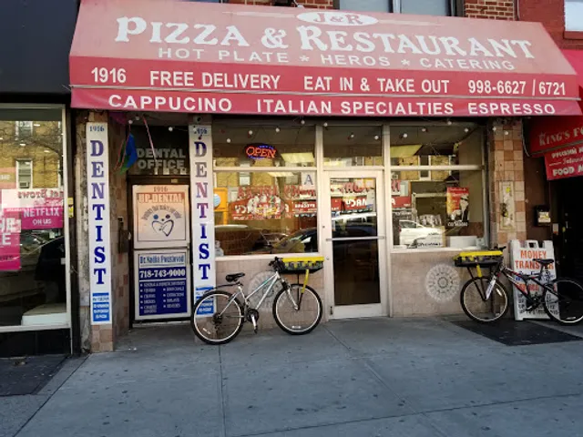 J & R Pizzeria