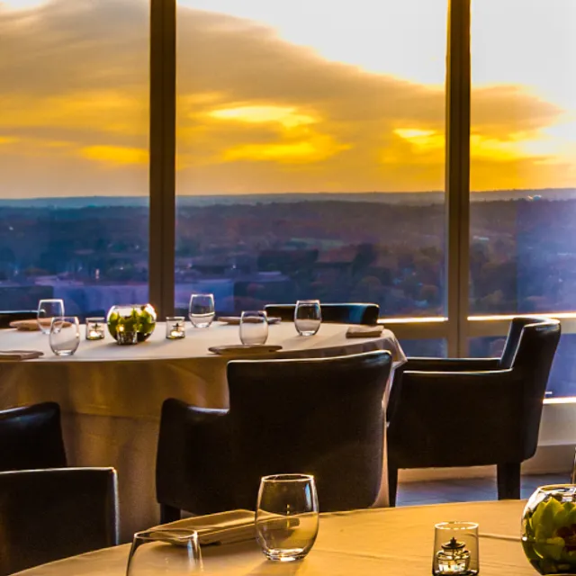 Kanopi The Restaurant