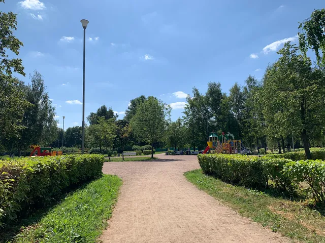 Polyustrovsky Park