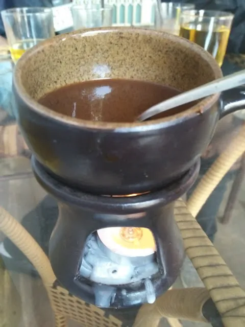 Quán Cafe Châu Uyên