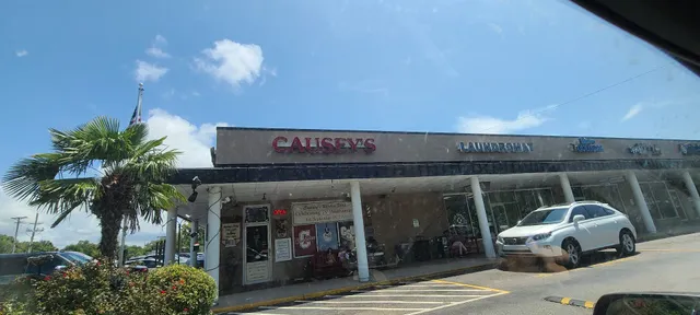 Sea Island Shopping Center