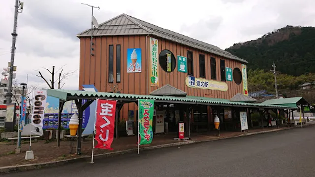 i cafe（道の駅 舞鶴港とれとれセンター）