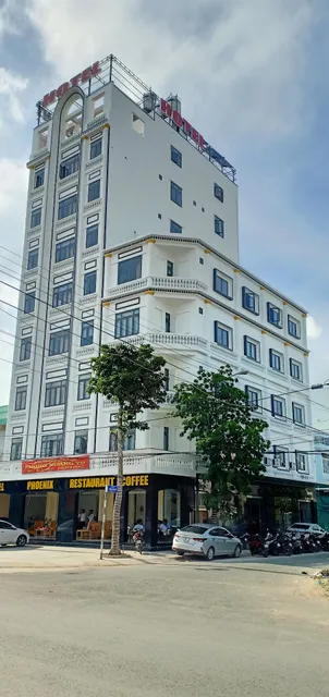 Khách Sạn Phụng Hoàng Vũ