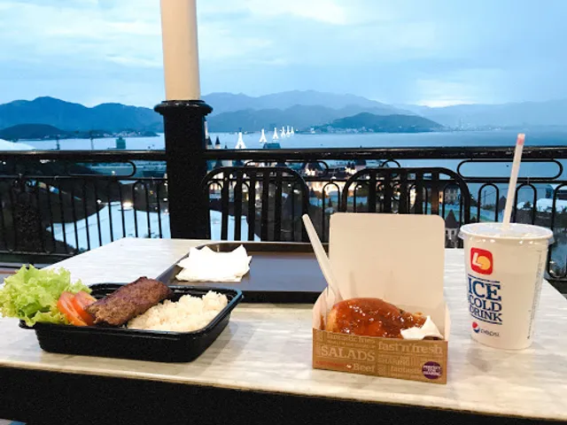 Lotteria VinWonders Nha Trang 1