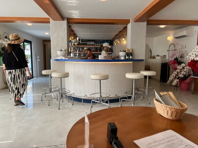 SUNTIDE Cafe＆Bar Shirarahama