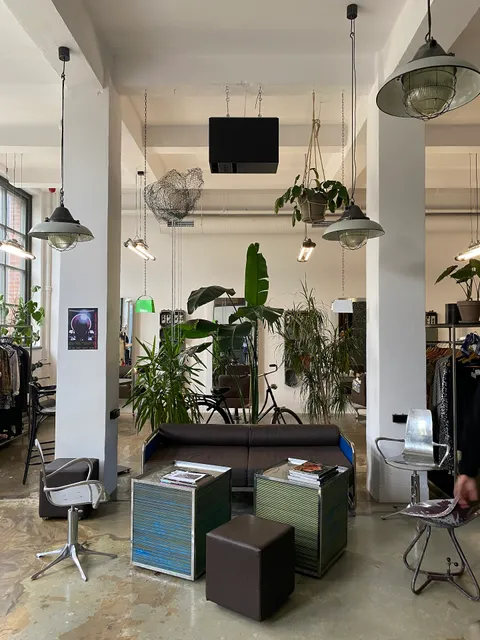 Pacura Studios & Education